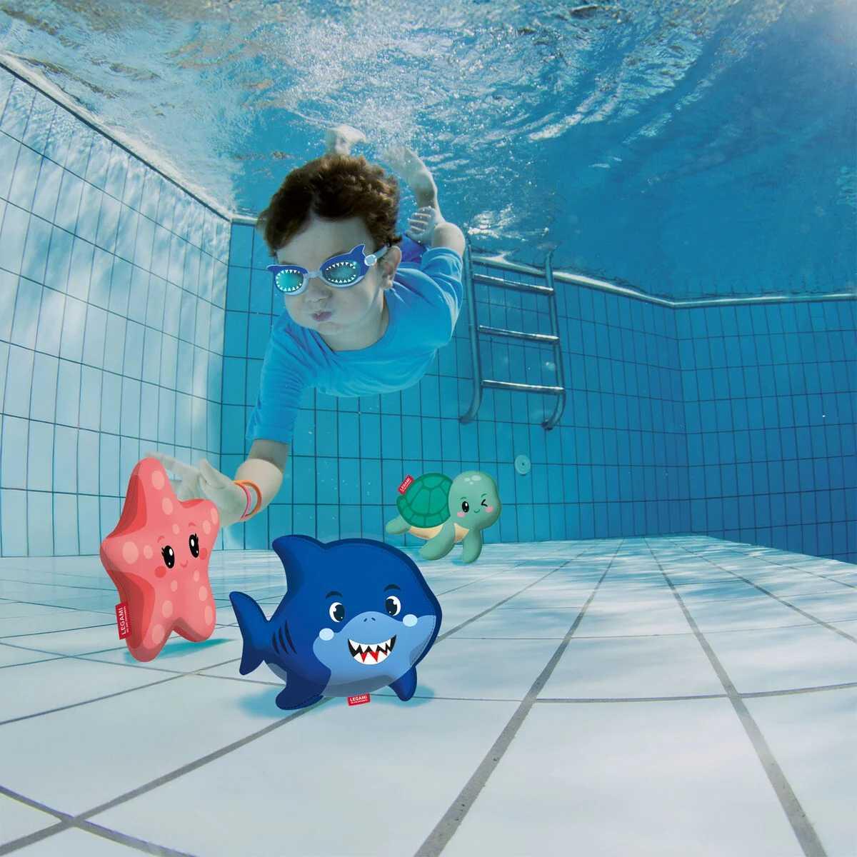 Legami set of 3 neoprene diving toys